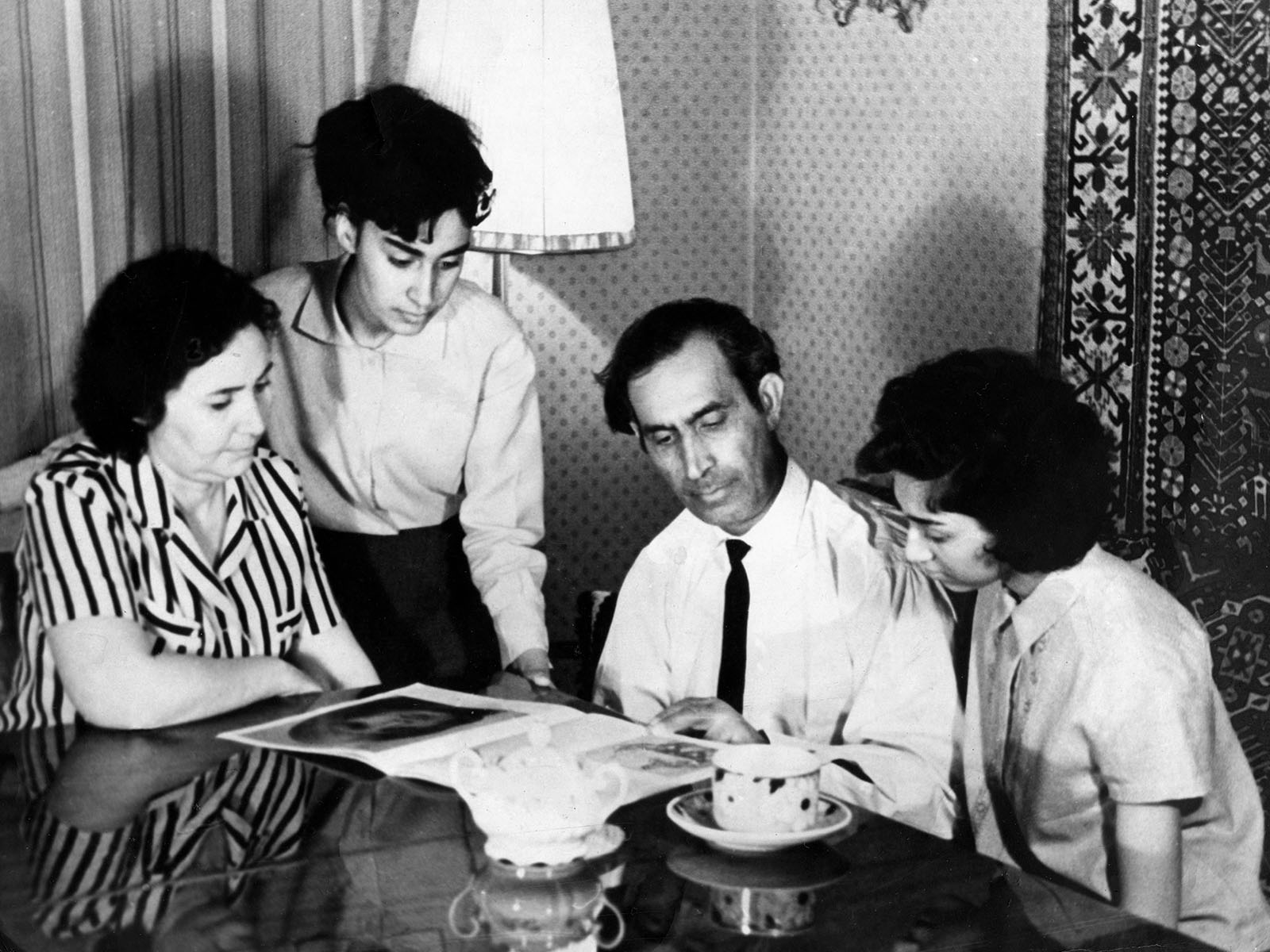 Kamil Khanlarov with family